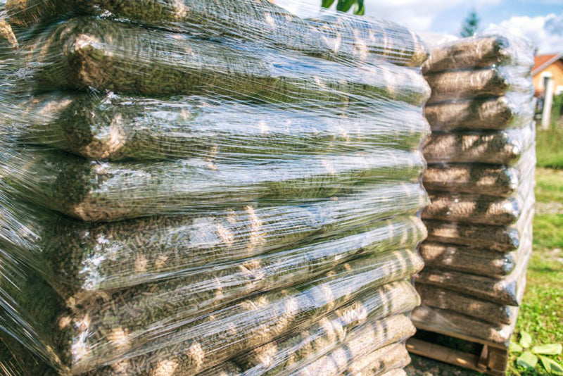 Stockage palette de pellets zone littorale